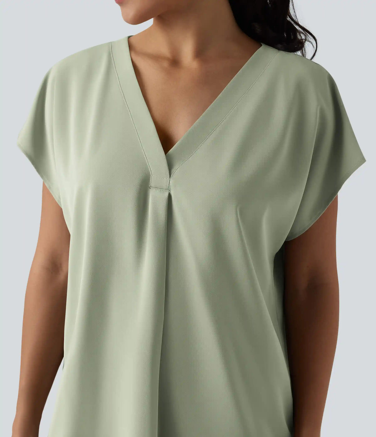 Wrinkle Recovery V-neck Short Sleeve Oversized Work Blouse