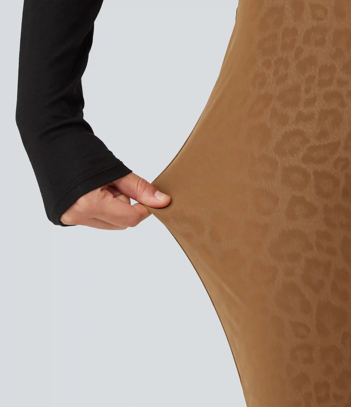 High Waisted Stretchy PU Leopard Print Fleece Casual Leggings with Pockets