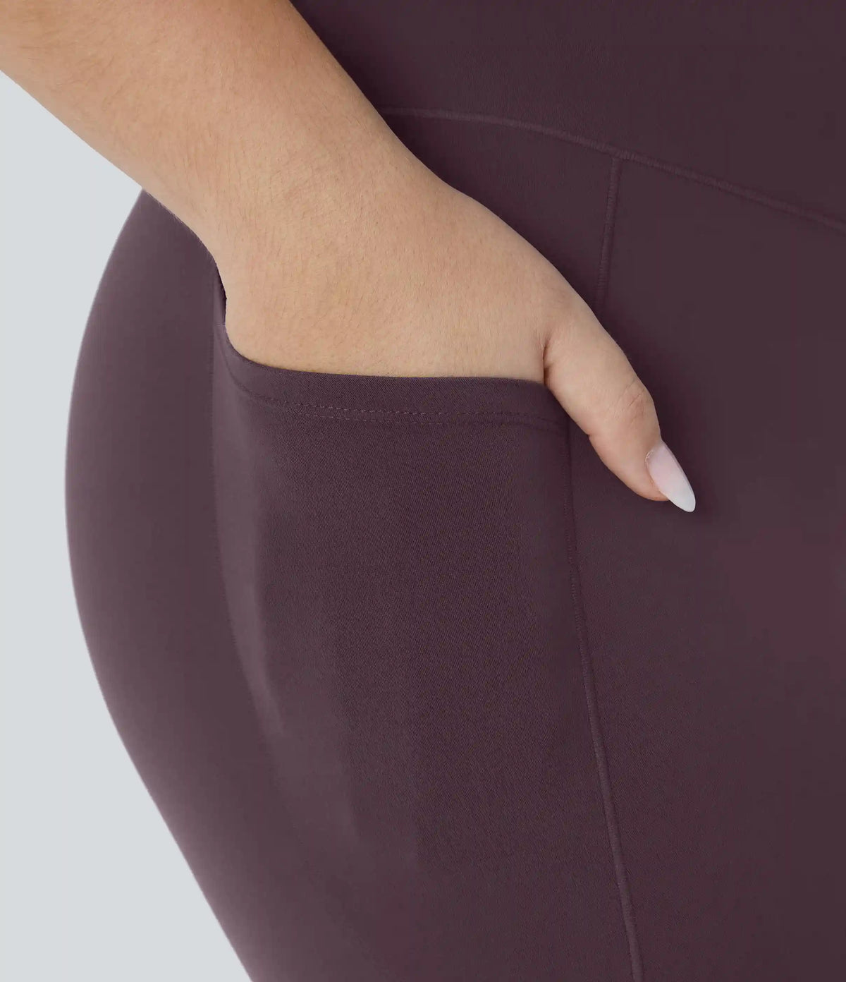 SoftlyZero™ High Waisted Crossover Pocket Capri Yoga Plus Size Leggings