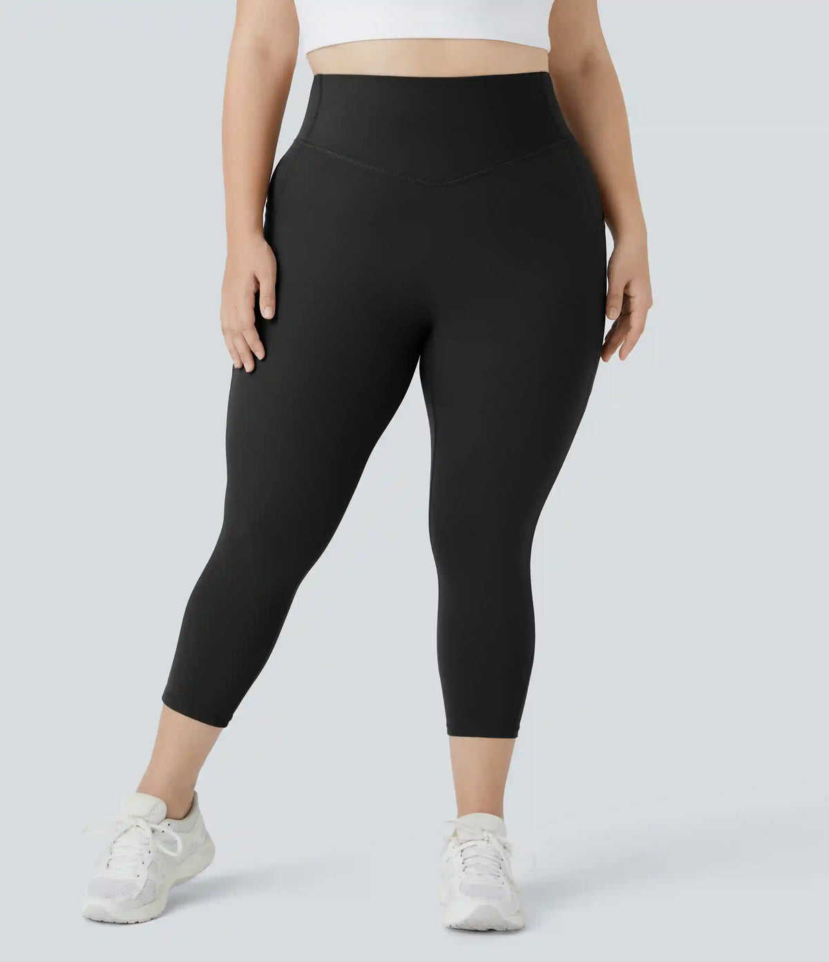 Halara UltraSculpt™ High Waisted Pocket Plus Size Shaping Training Capri Leggings