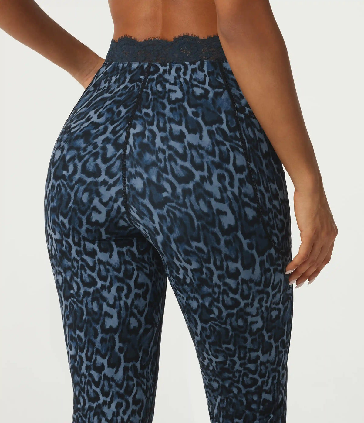 Halara UltraSculpt™ Leopard Print V-Shaped High Waisted Contrast Lace Yoga Flare Leggings with Pockets