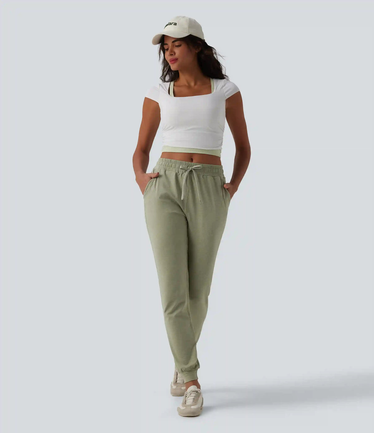 Mid Rise Drawstring Tapered Casual Joggers with Pockets