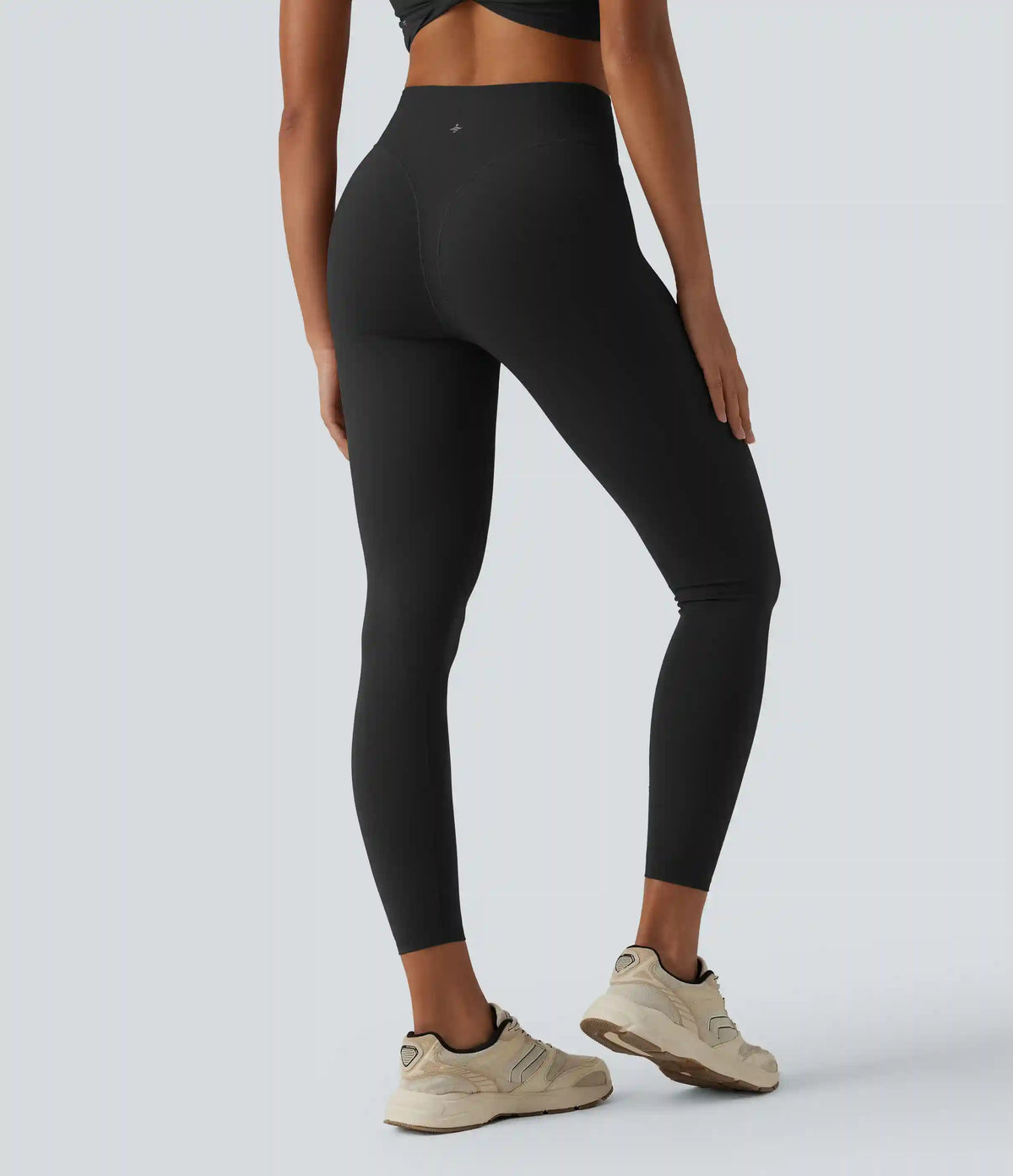 Halara UltraSculpt™ High Waisted Thong Seam Design Yoga 7/8 Leggings with Back Pocket