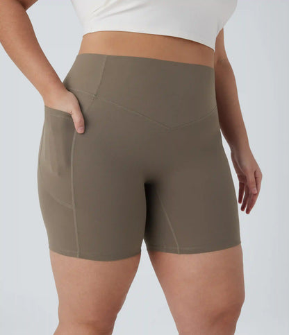 Plus Size Halara UltraSculpt™ High Waisted Scrunch Butt Lifting Tummy Control Shaping Training Biker Shorts 7'' with Pockets