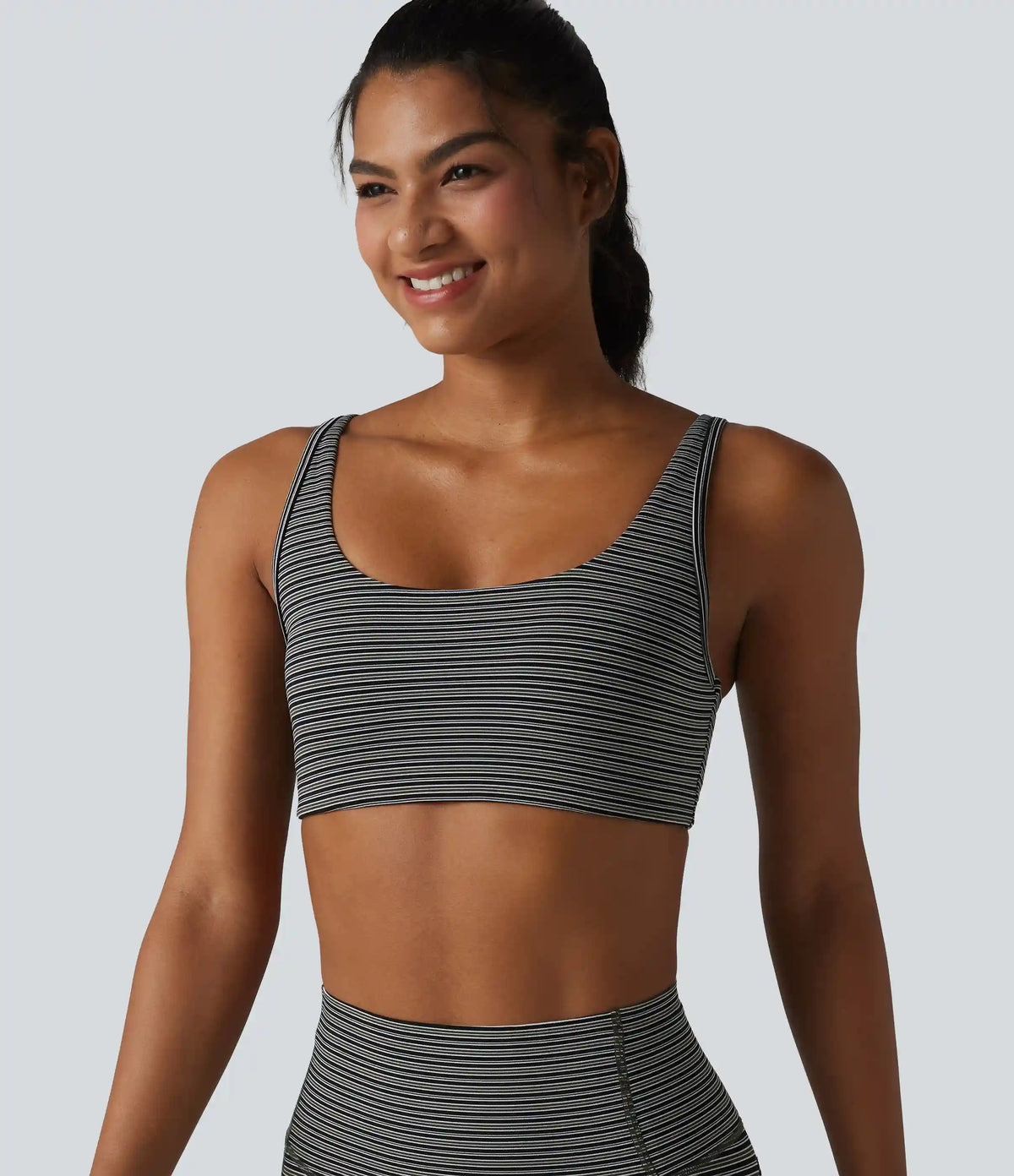 Halara UltraSculpt™ Jacquard Stripe Low Support U-Neck Cut-out Built-in Bra Yoga Sports Bra