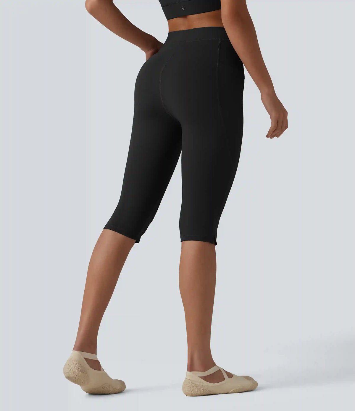 Halara UltraSculpt™ High Waisted Pedal Pusher Yoga Leggings with Pockets