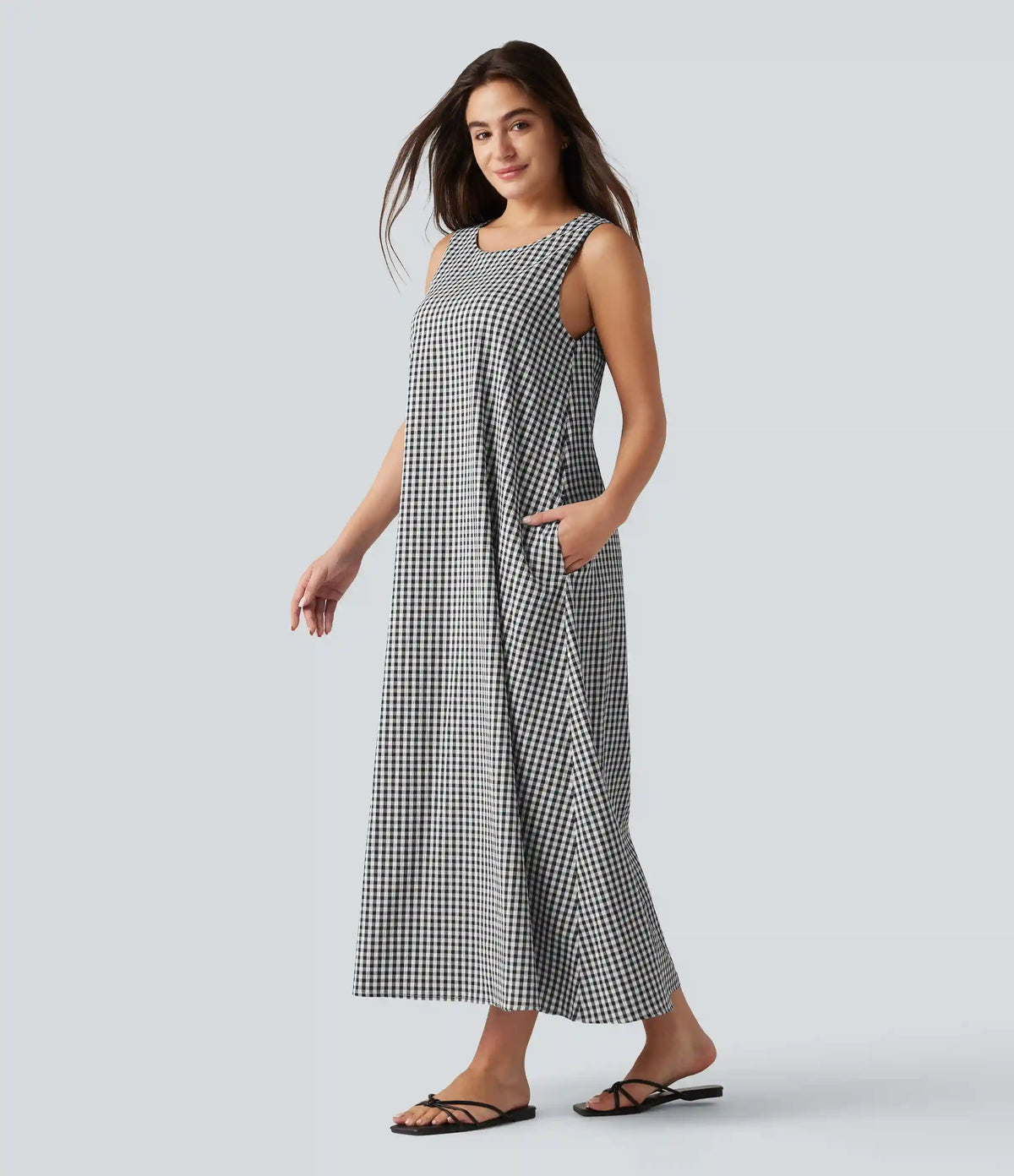 Round Neck Sleeveless Built-in Bra Midi Crinkle Gingham Casual Tank Dress with Pockets