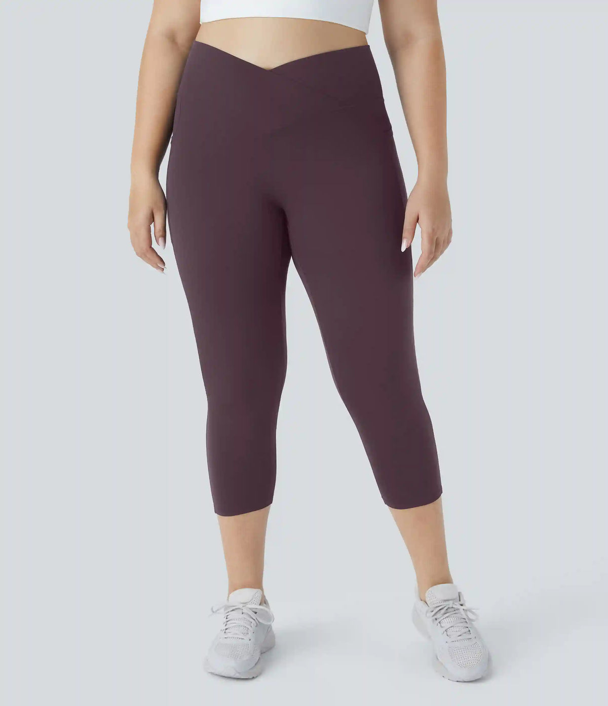 SoftlyZero™ High Waisted Crossover Pocket Capri Yoga Plus Size Leggings