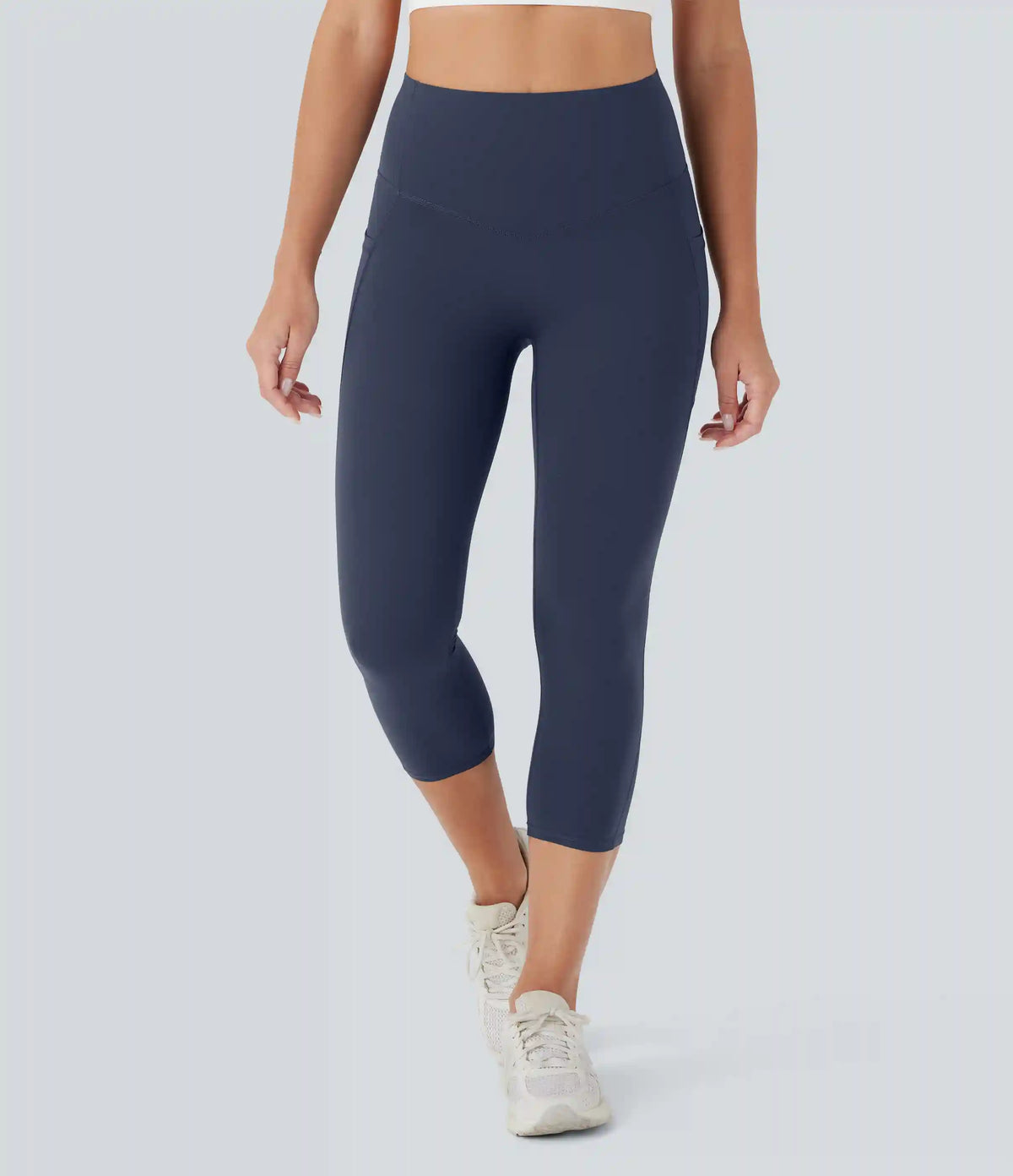 Halara UltraSculpt™ High Waisted Butt Lifting Tummy Control Pocket Shaping Capri Training Leggings