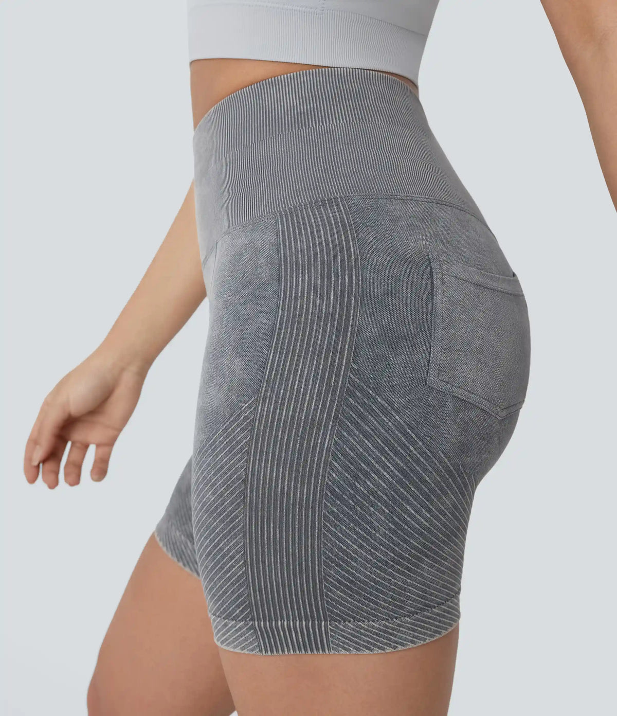 OneForm Seamless Flow High Waisted Pocket Washed Yoga Biker Shorts 5.5''
