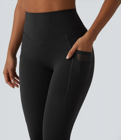 Halara UltraSculpt™ High Waisted Tummy Control Scrunch Contrast Mesh Training 7/8 Leggings with Pockets