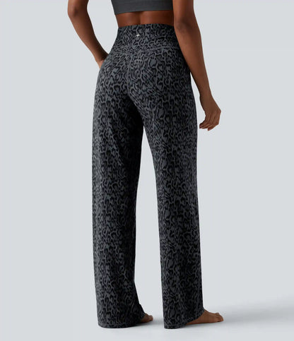 Halara UltraSculpt™ Leopard Print High Waisted Tummy Control Straight Leg Yoga Pants with Pockets