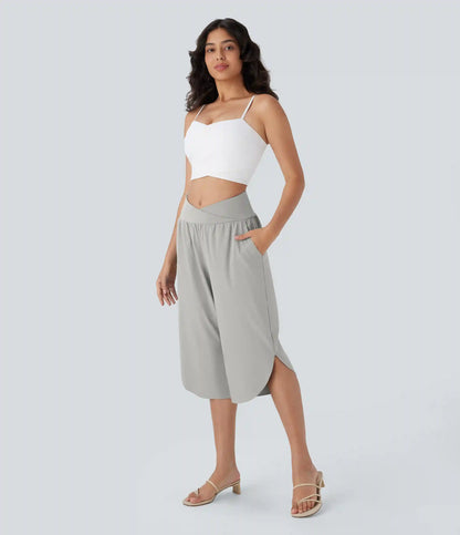 Breezeful™ High Waisted Crossover Pocket Quick Dry Capri Pants