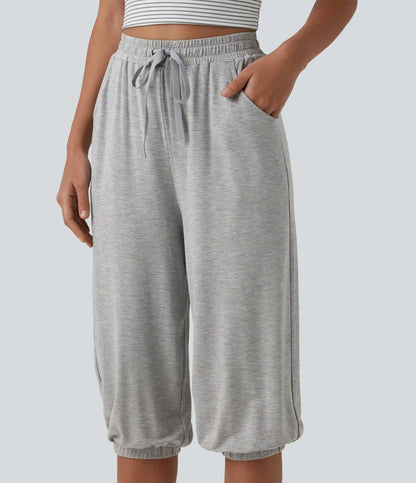 High Waisted Drawstring Capri Casual Joggers with Pockets