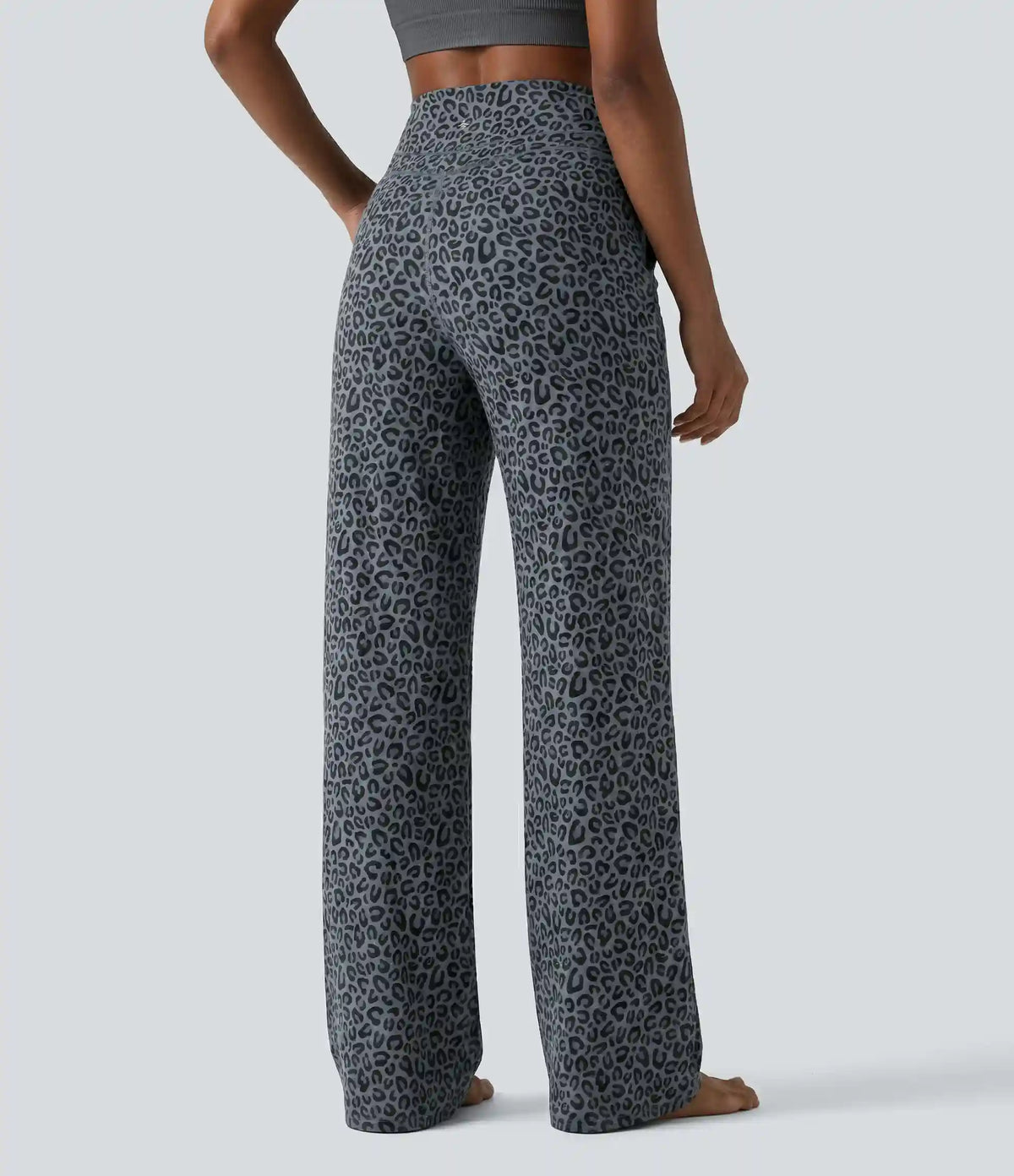 Halara UltraSculpt™ Leopard Print High Waisted Tummy Control Straight Leg Yoga Pants with Pockets