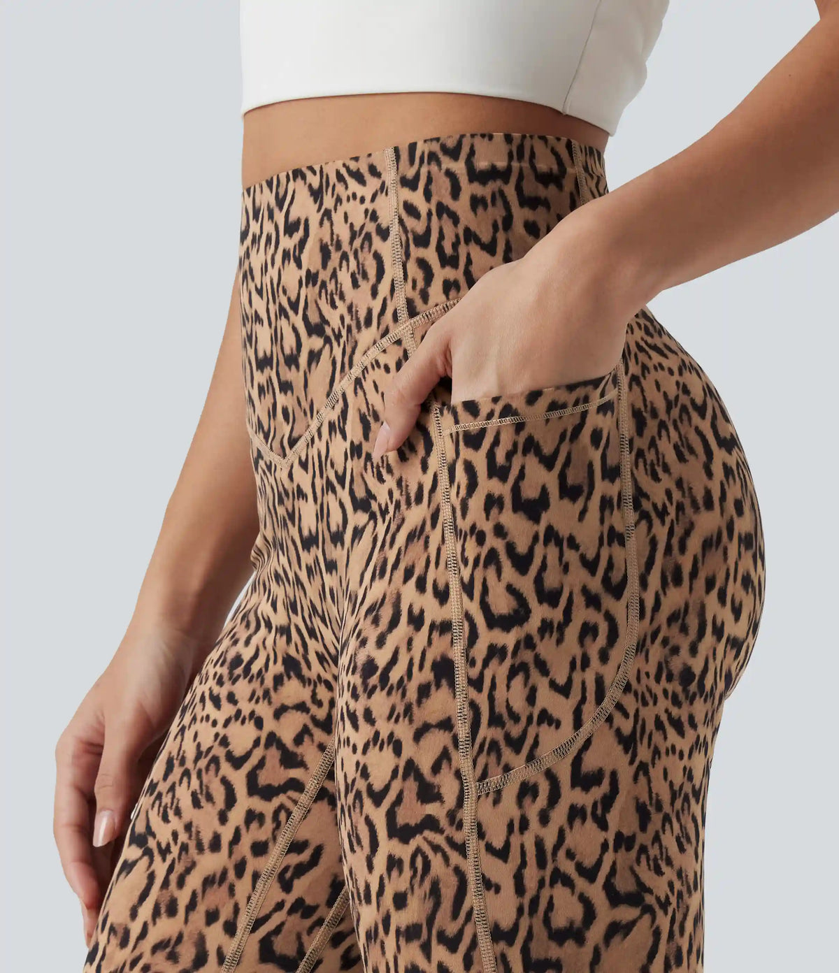 Halara UltraSculpt™ Leopard Print High Waisted Scrunch Butt Lifting Tummy Control Pedal Pusher Training Leggings with Pockets