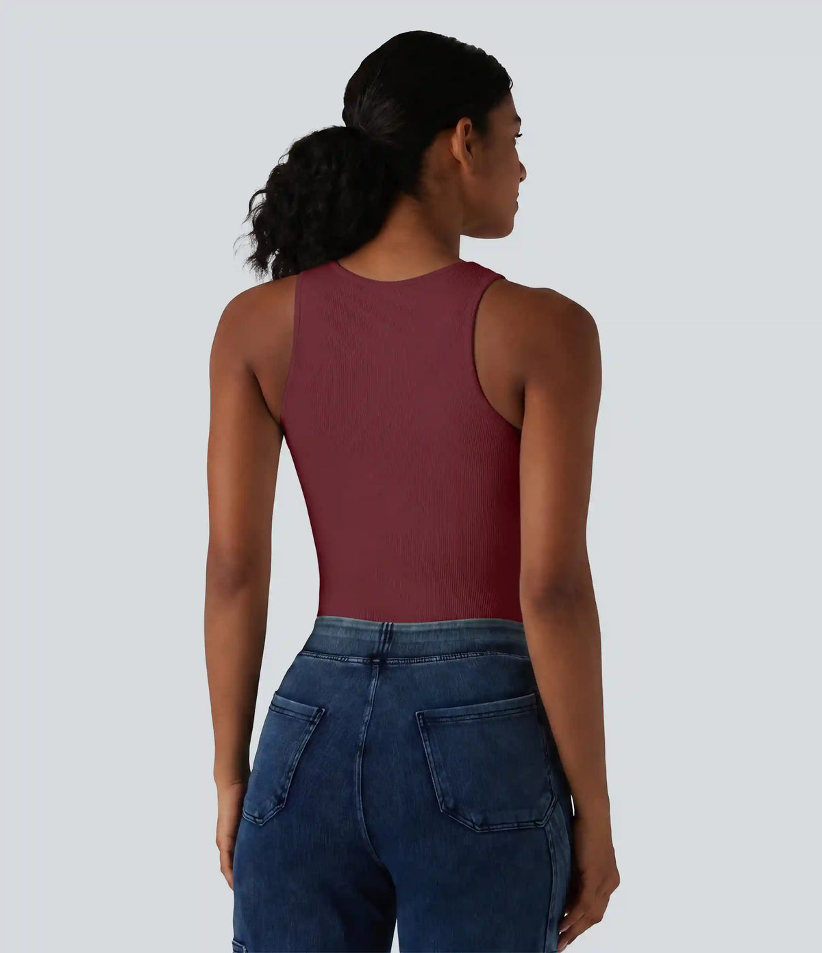 Ribbed Knit Round Neck Built-in Bra Casual Tank Top