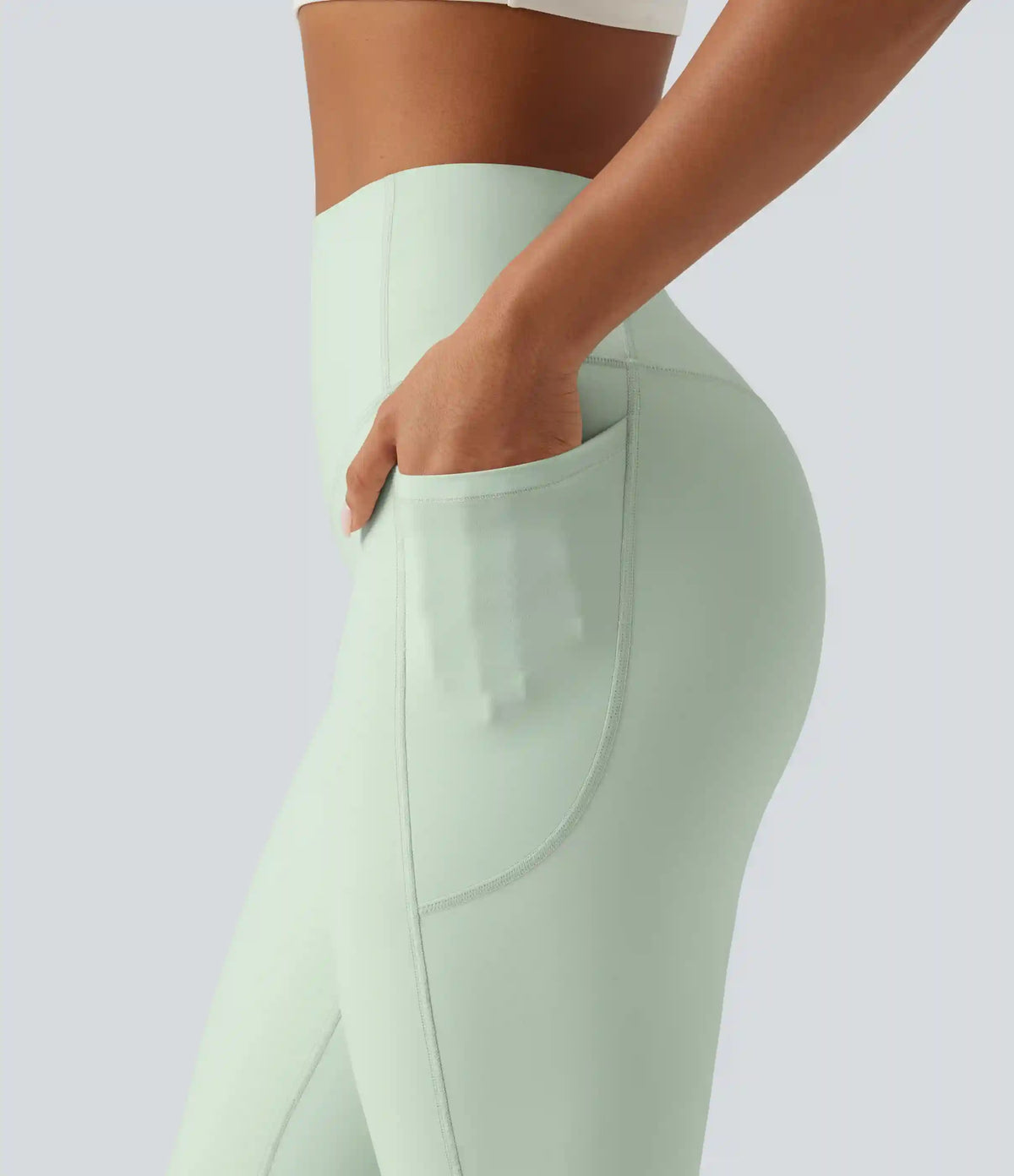 Halara UltraSculpt™ High Waisted Tummy Control Shaping Yoga Bootcut Leggings with Pockets
