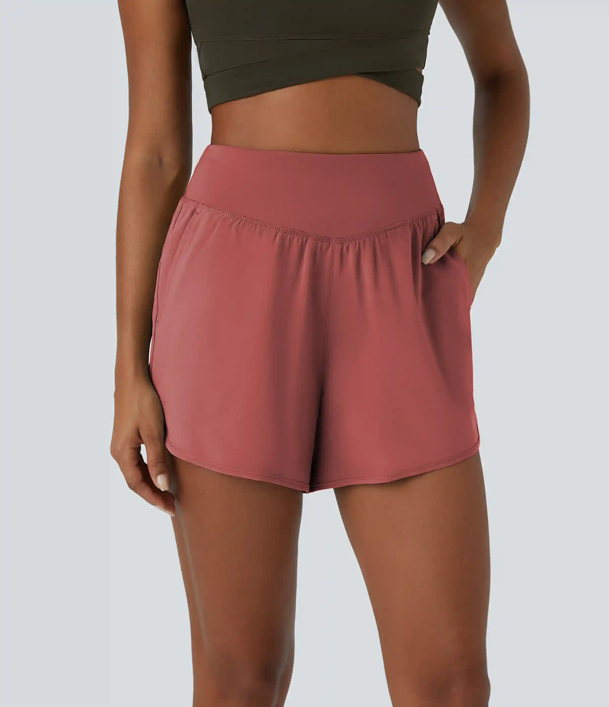 Breezeful™ High Waisted Pocket Quick Dry Casual Shorts 4"
