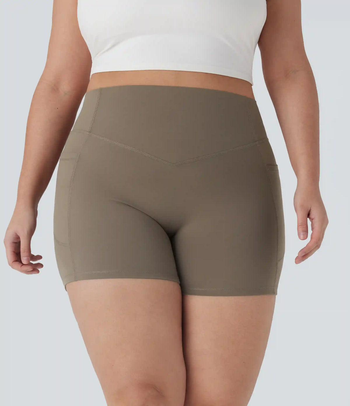 Plus Size Halara UltraSculpt™ High Waisted Scrunch Butt Lifting Tummy Control Shaping Training Biker Shorts 5'' with Pockets
