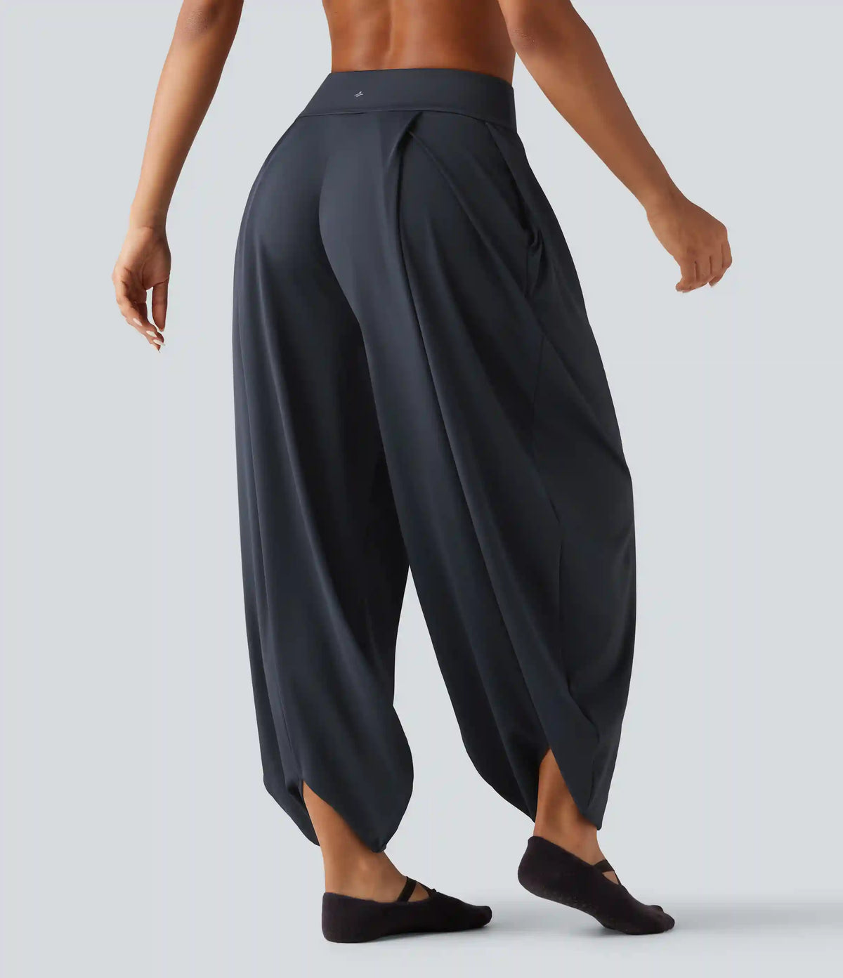 Mid Rise Bubble Yoga Joggers with Pockets