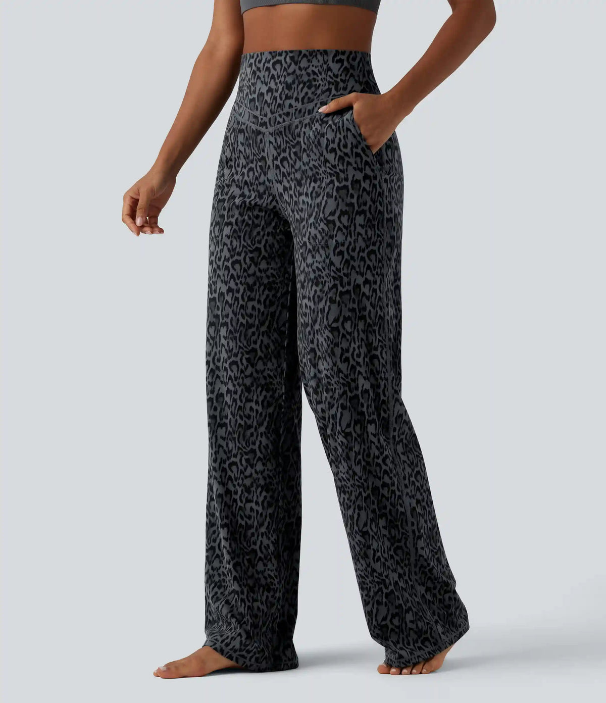 Halara UltraSculpt™ Leopard Print High Waisted Tummy Control Straight Leg Yoga Pants with Pockets