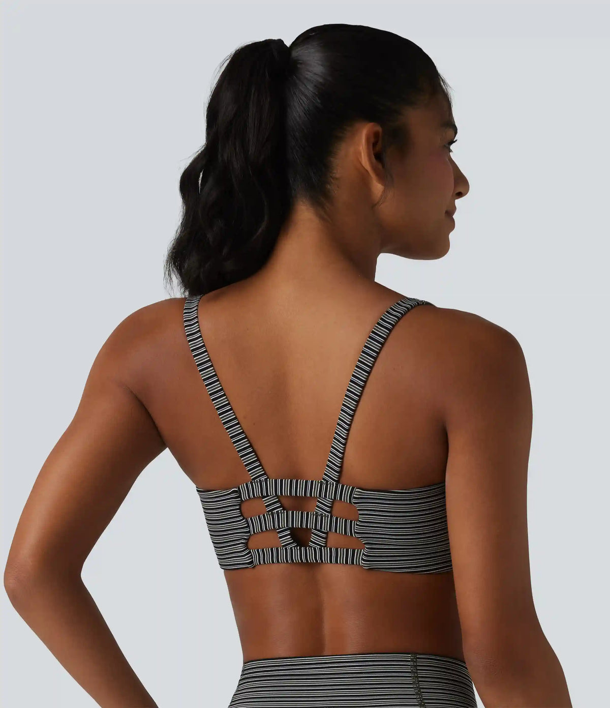 Halara UltraSculpt™ Jacquard Stripe Low Support U-Neck Cut-out Built-in Bra Yoga Sports Bra