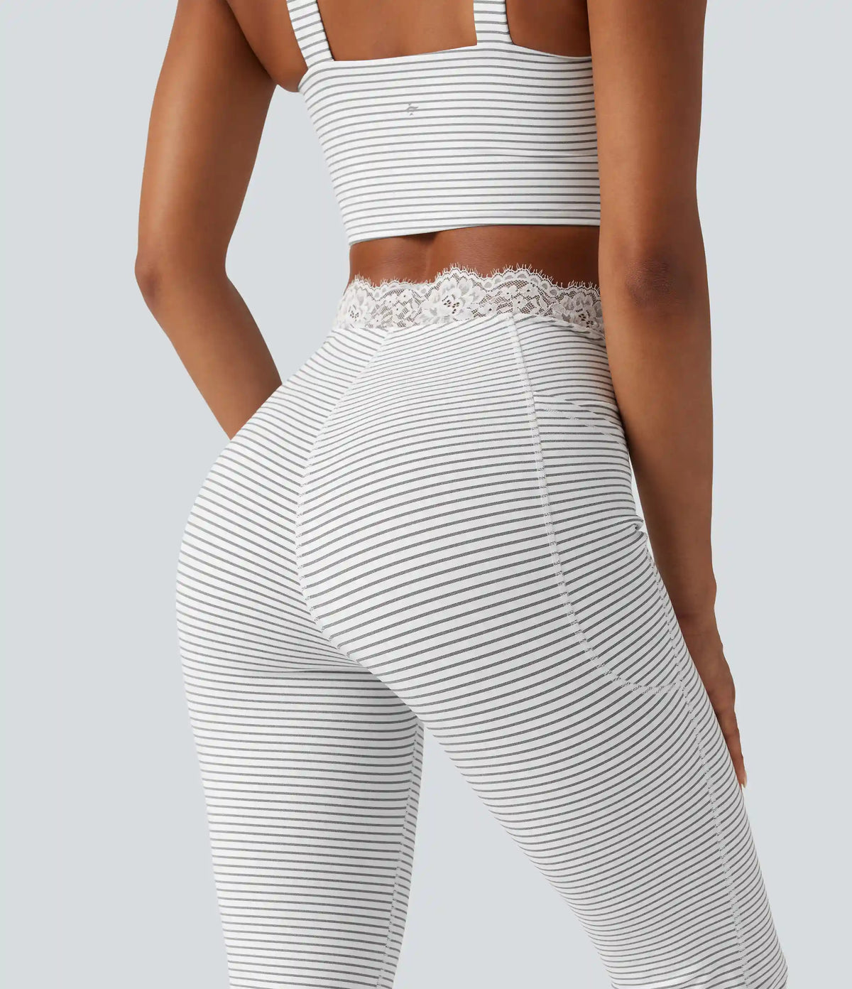 V-Shaped High Waisted Contrast Lace Stripe Yoga Flare Leggings with Pockets