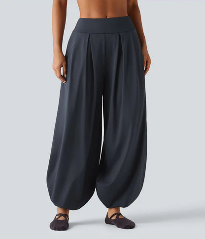 Mid Rise Bubble Yoga Joggers with Pockets