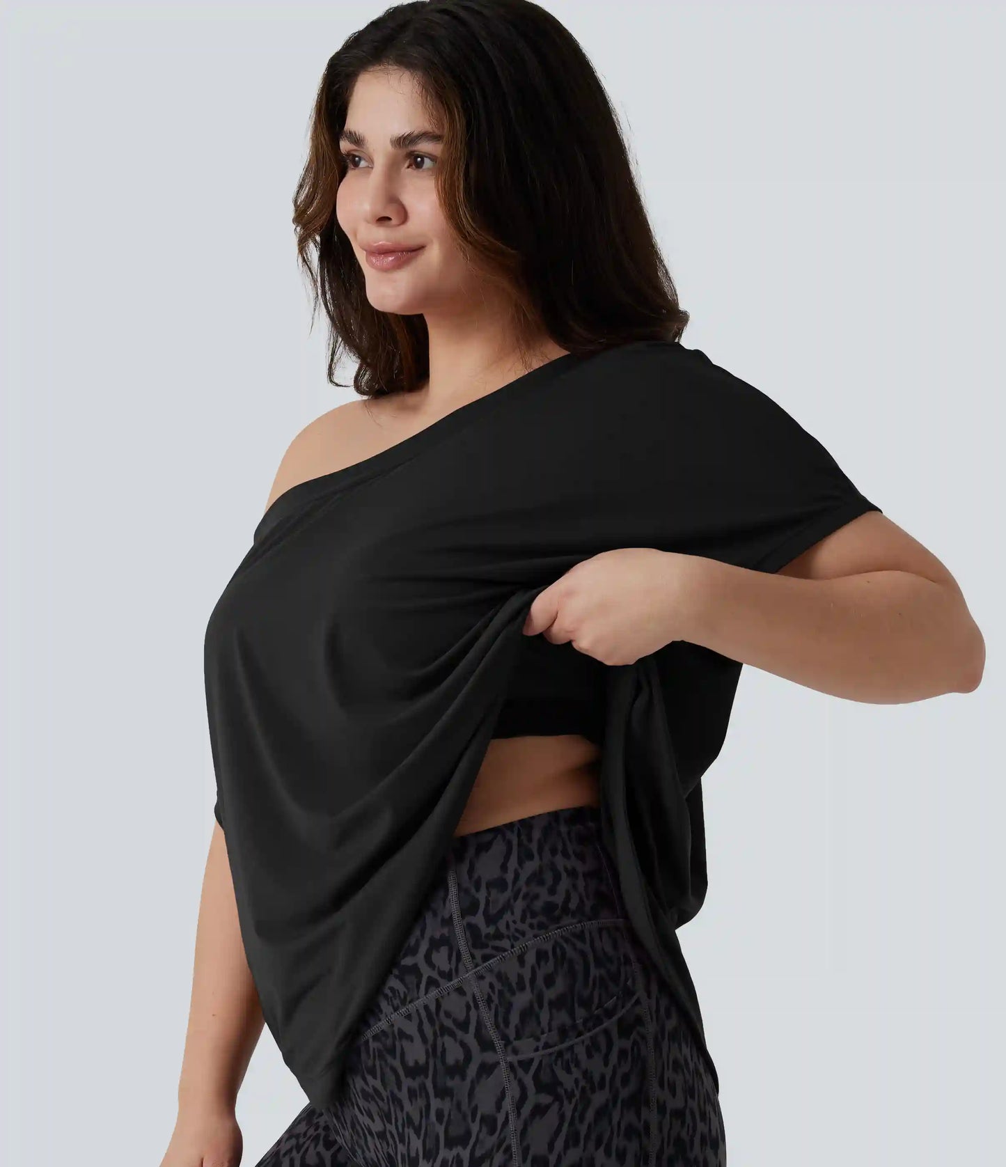 Plus Size One Shoulder Short Sleeve Curved Hem Quick Dry Yoga Sports Top with Built-in Bra