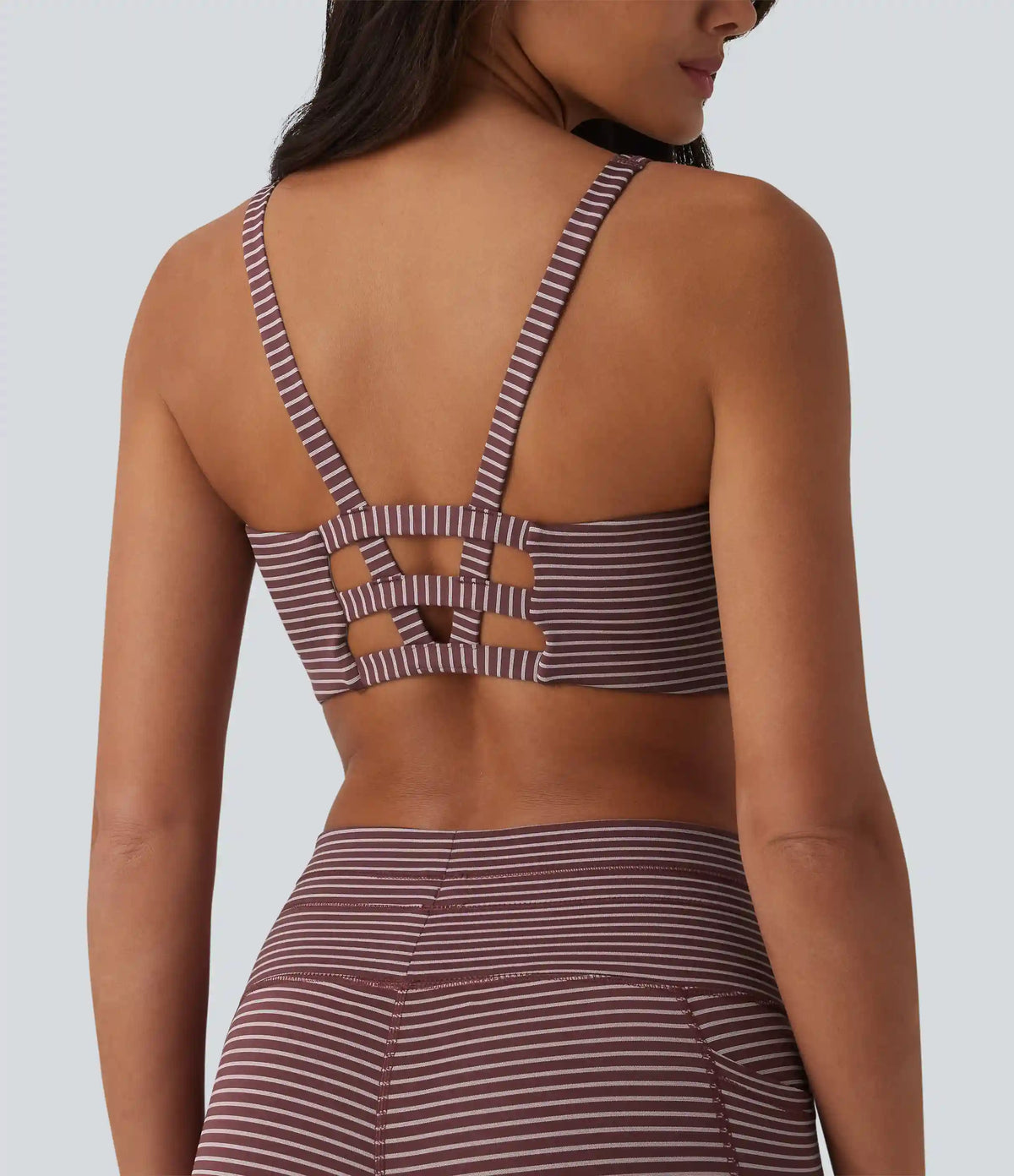 Low Support U Neck Cut Out Stripes Yoga Sports Bra DD-F Cups
