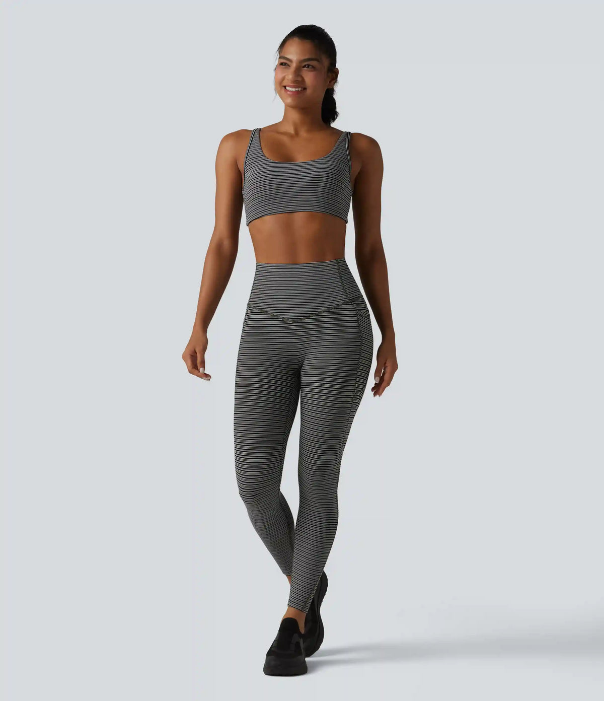Halara UltraSculpt™ Jacquard Stripe Low Support U-Neck Cut-out Built-in Bra Yoga Sports Bra