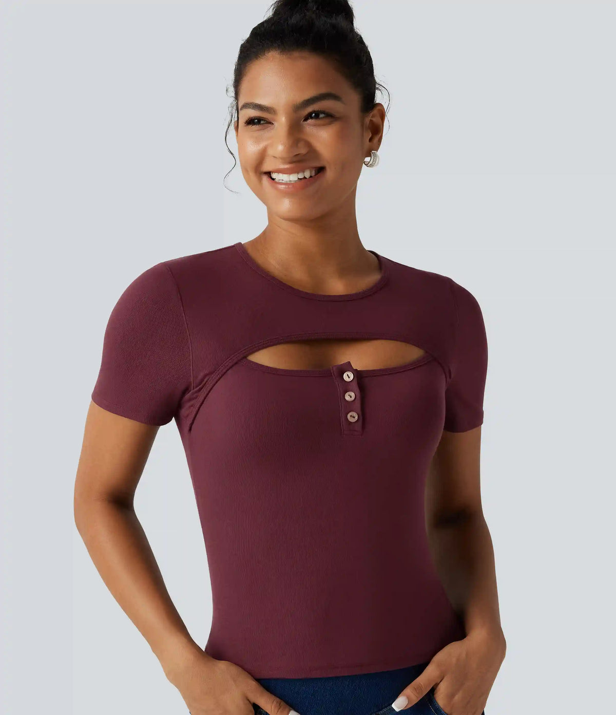 Ribbed Knit Round Neck Cut Out Short Sleeve Built-in Bra Casual T-Shirt