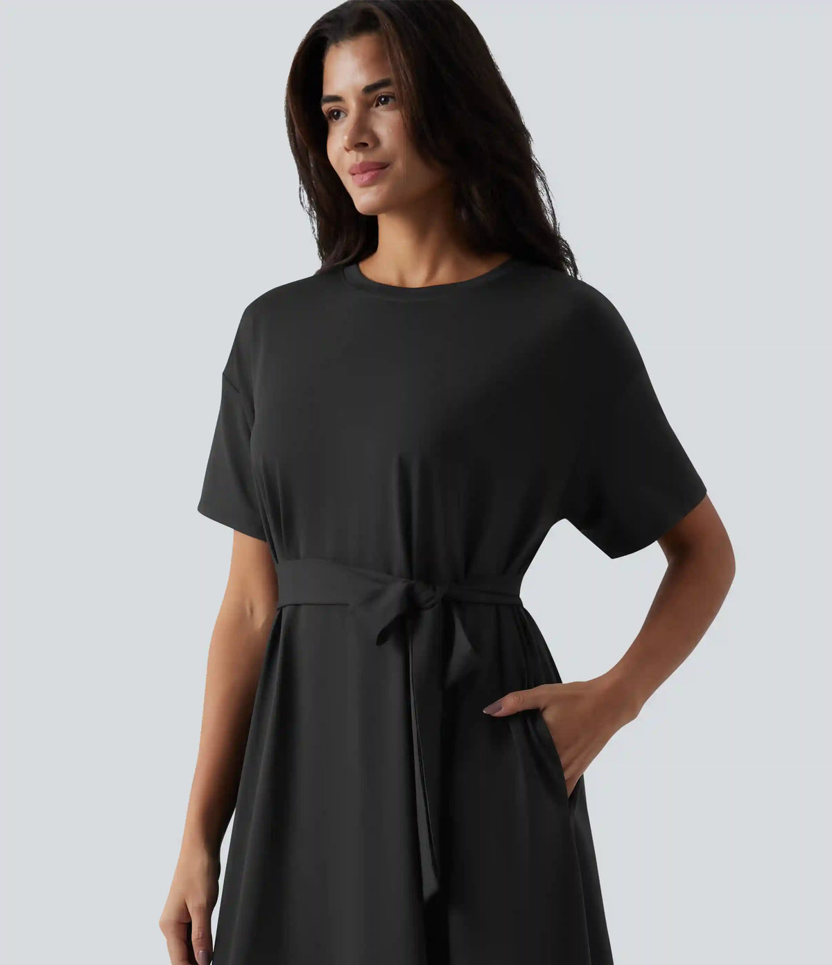 Round Neck Short Sleeve Belted Midi Flowy Casual T-Shirt Dress with Pockets