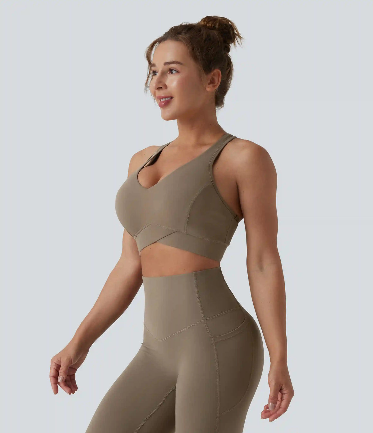Halara UltraSculpt™ Light Support V Neck Racerback Running Sports Bra DD-F Cups