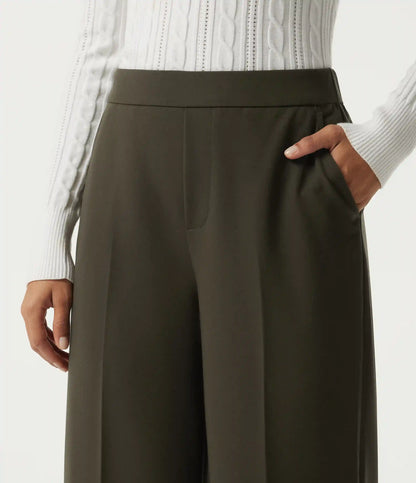 Mid Rise Straight Leg Work Pants with Pockets