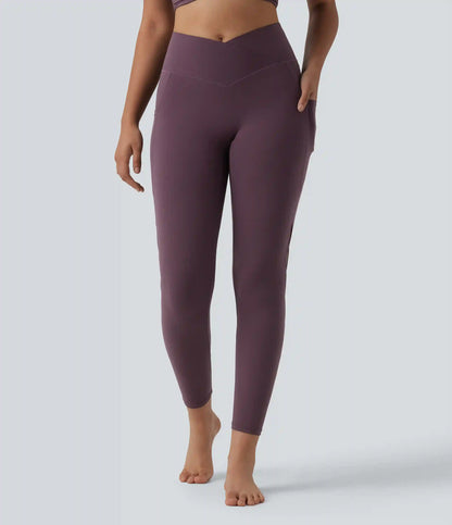 SoftlyZero™ Crossover High Waisted Cut-out Yoga 7/8 Leggings with Pockets