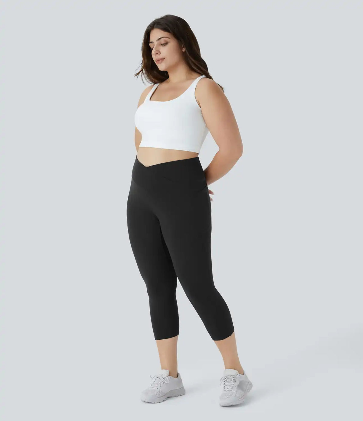 SoftlyZero™ High Waisted Crossover Pocket Capri Yoga Plus Size Leggings
