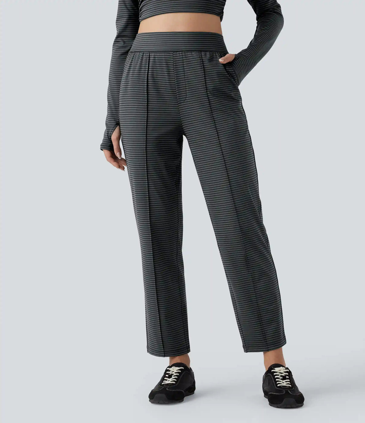 High Waisted Stripes Workout Tapered Pants with Pockets