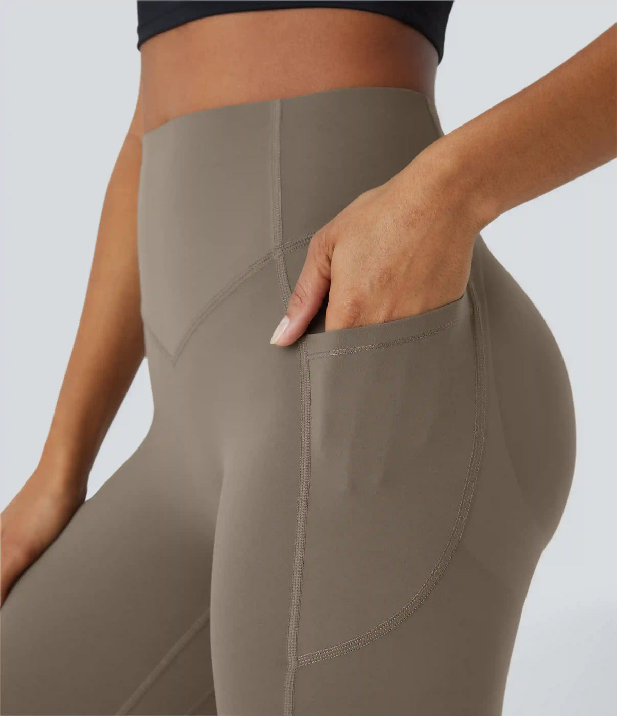 Halara UltraSculpt™ High Waisted Scrunch Butt Lifting Tummy Control Shaping Training Leggings with Pockets