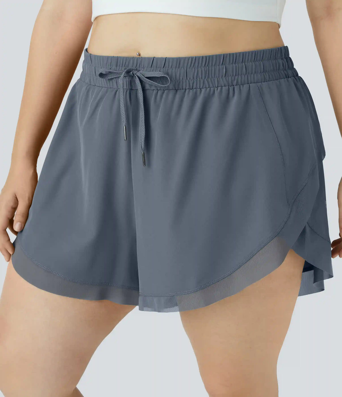 Drawstring Contrast Mesh 2-in-1 Plus Size Shorts 4"