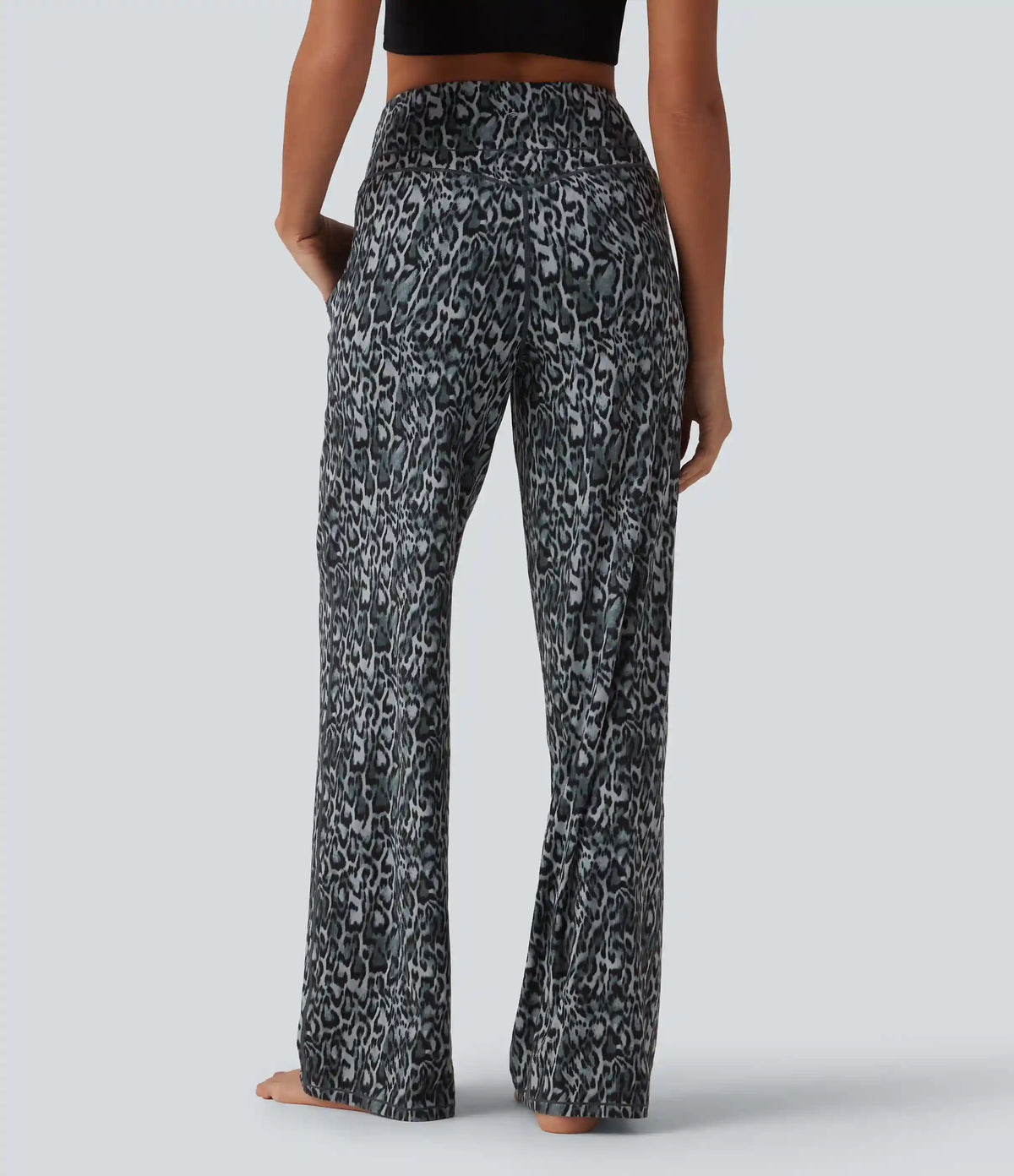 Halara UltraSculpt™ Leopard Print High Waisted Tummy Control Straight Leg Yoga Pants with Pockets