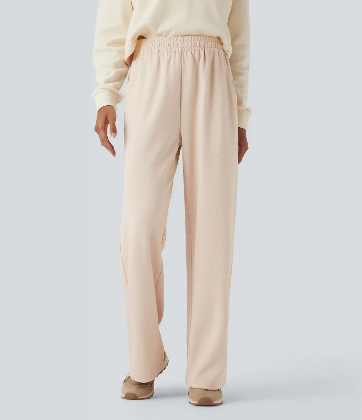 Mid Rise Straight Leg Workout Pants with Pockets