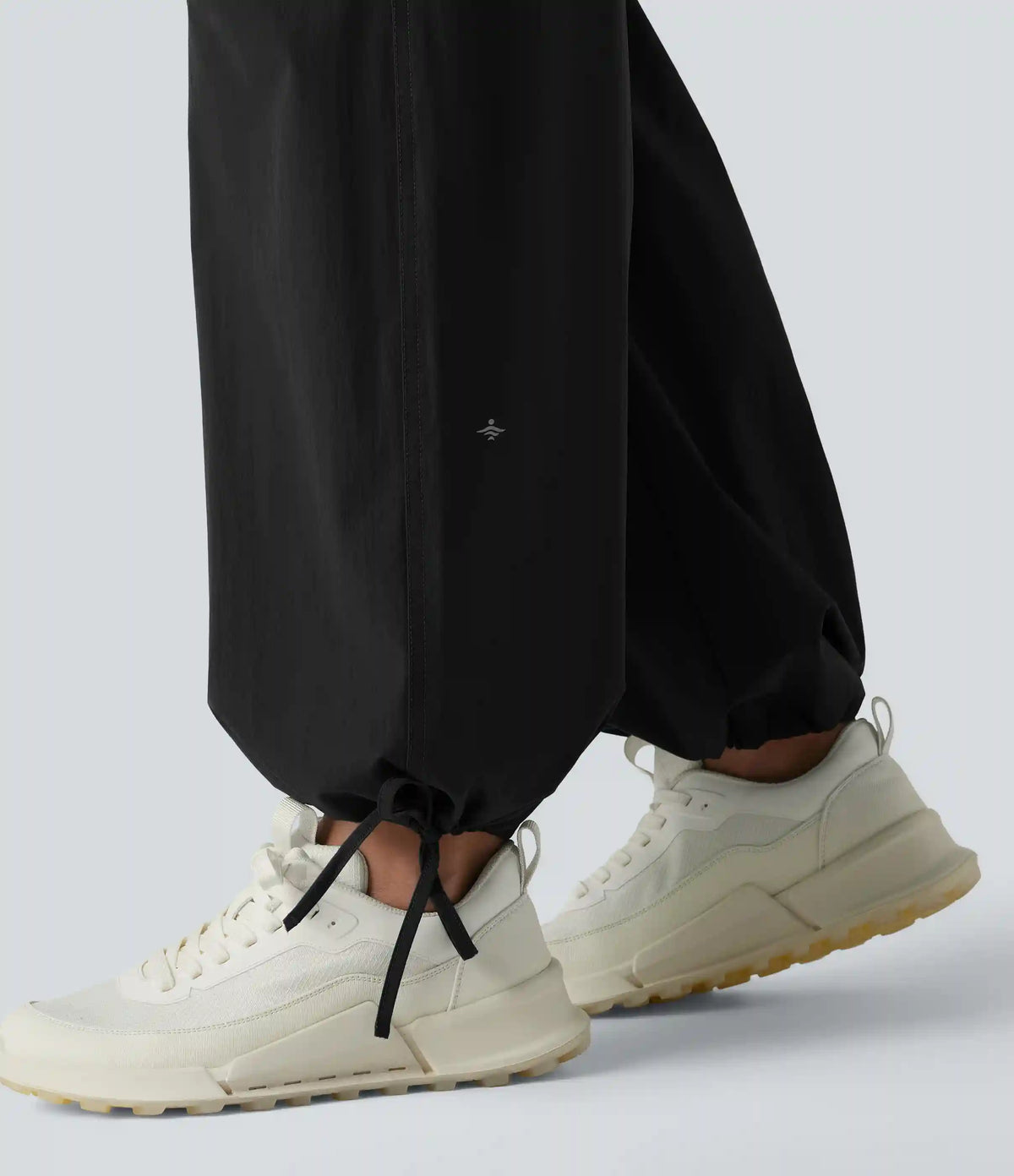 Lettuce Trim High Waisted Workout Cargo Pants with Pockets