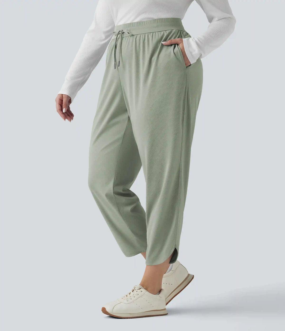 Plus Size Mid Rise Drawstring Curved Hem Quick Dry Golf Tapered Pants with Pockets-UPF40+