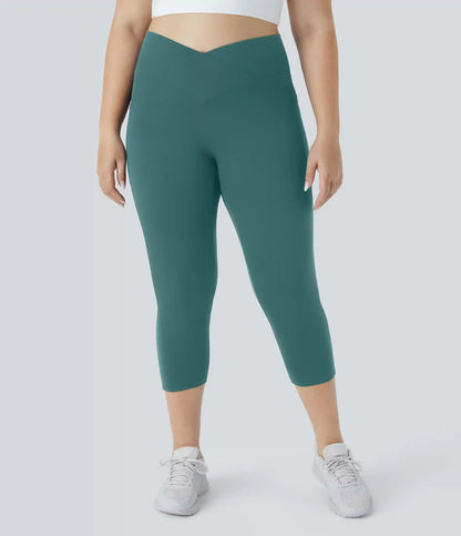 SoftlyZero™ High Waisted Crossover Pocket Capri Yoga Plus Size Leggings