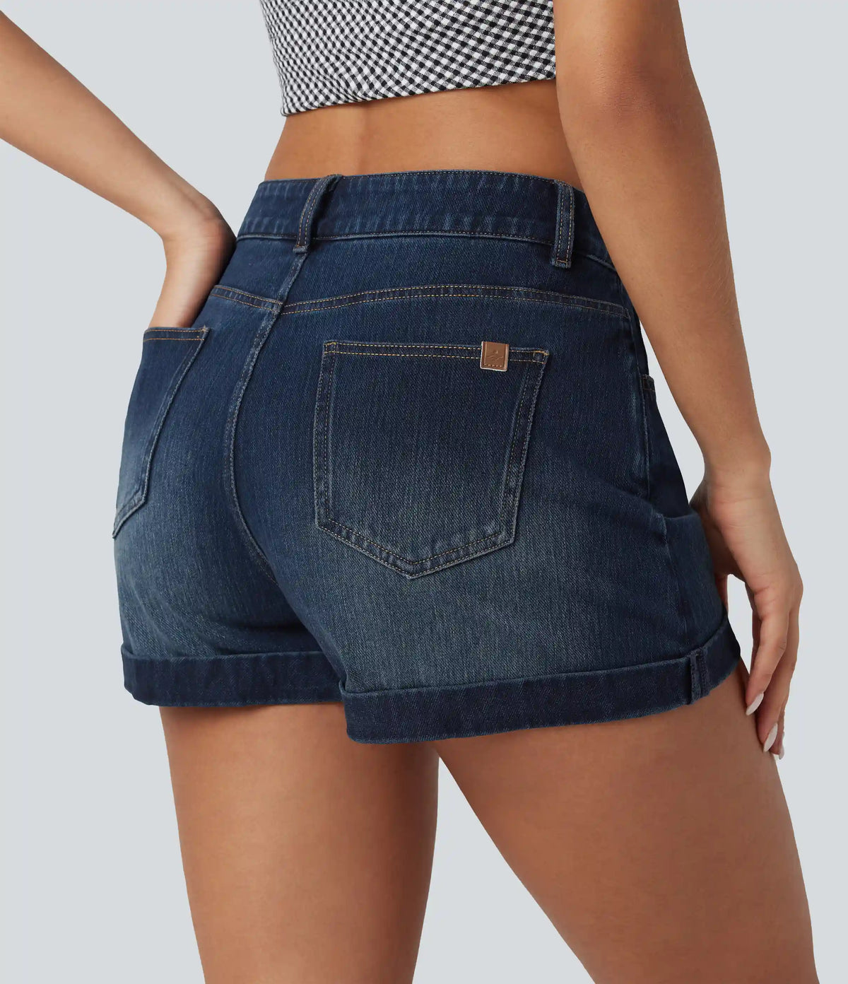 Halara Flex™ Mid Rise Zipper Pockets Denim Casual Shorts 3''