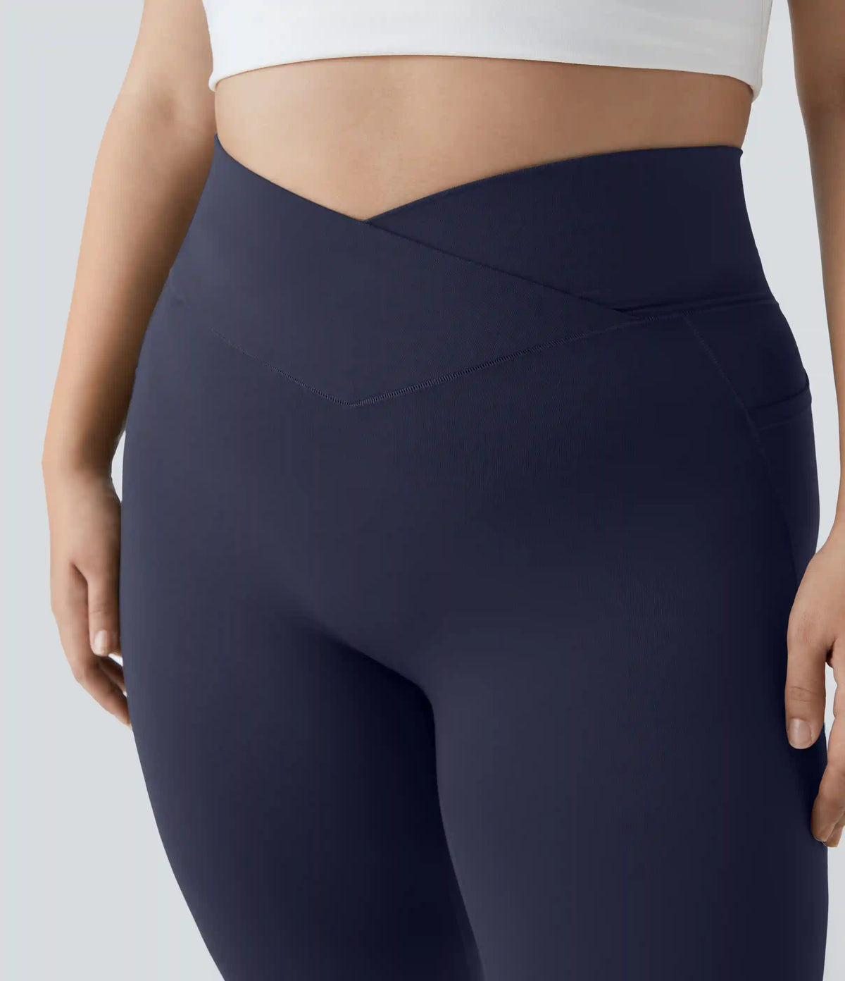 SoftlyZero™ High Waisted Crossover Pocket Plain Plus Size Full Length Leggings