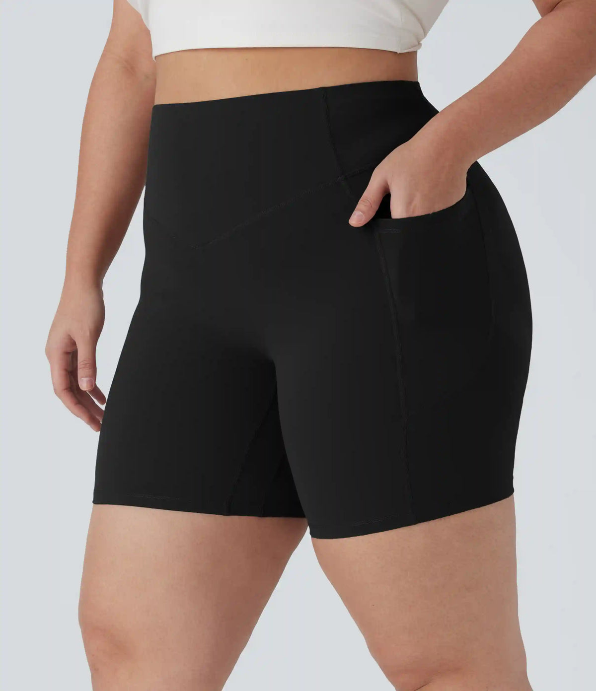 Plus Size Halara UltraSculpt™ High Waisted Scrunch Butt Lifting Tummy Control Shaping Training Biker Shorts 7'' with Pockets