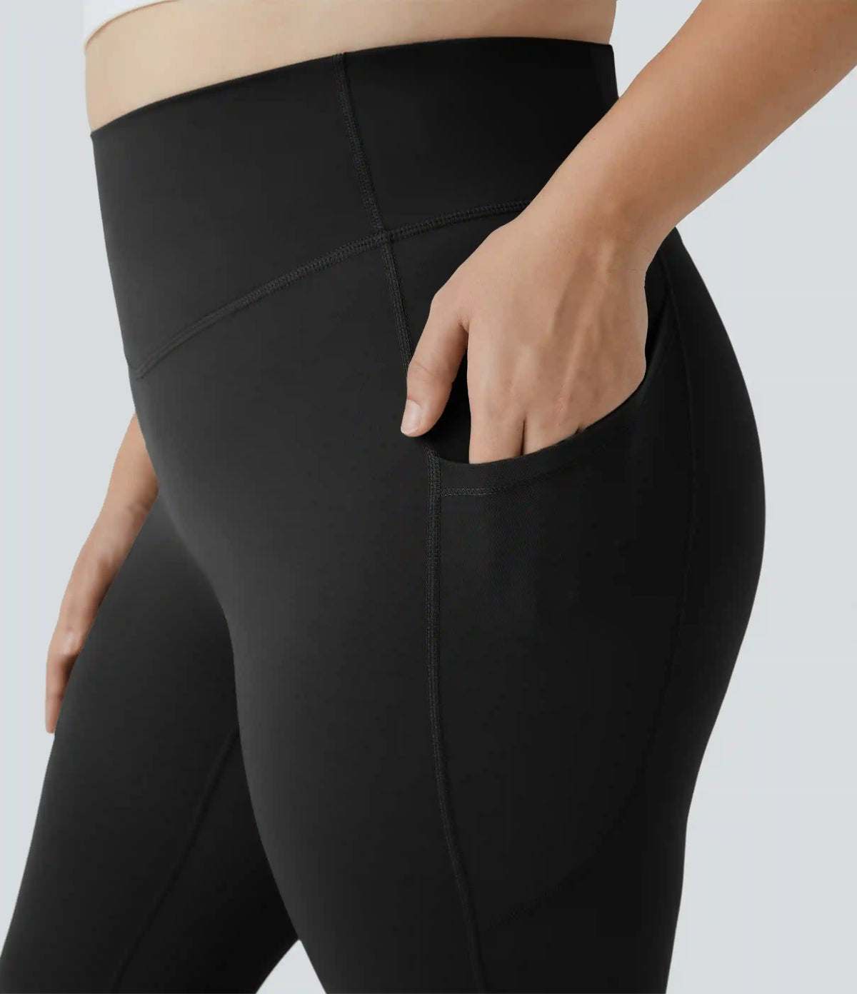 Halara UltraSculpt™ High Waisted Pocket Plus Size Shaping Training Capri Leggings